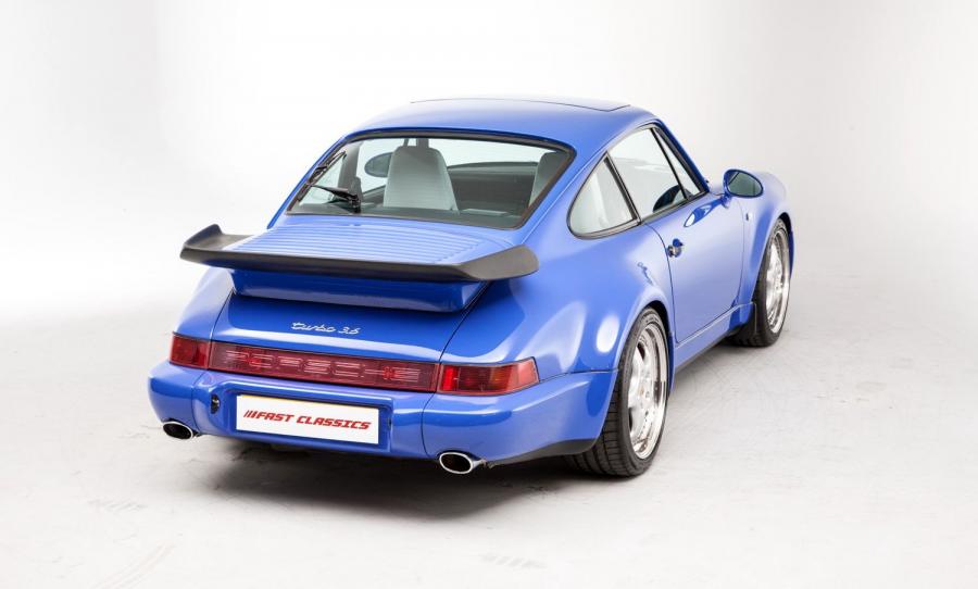  Porsche 911 Turbo 3.6 Coupe 1992 года  (UK) (фото 23 из 40)